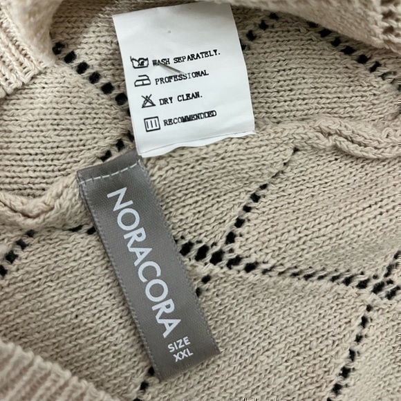 3/$30 _ NORACORA | crochet knit Y2K vintage-look tank top  cream tan beige - XXL - Picture 7 of 7